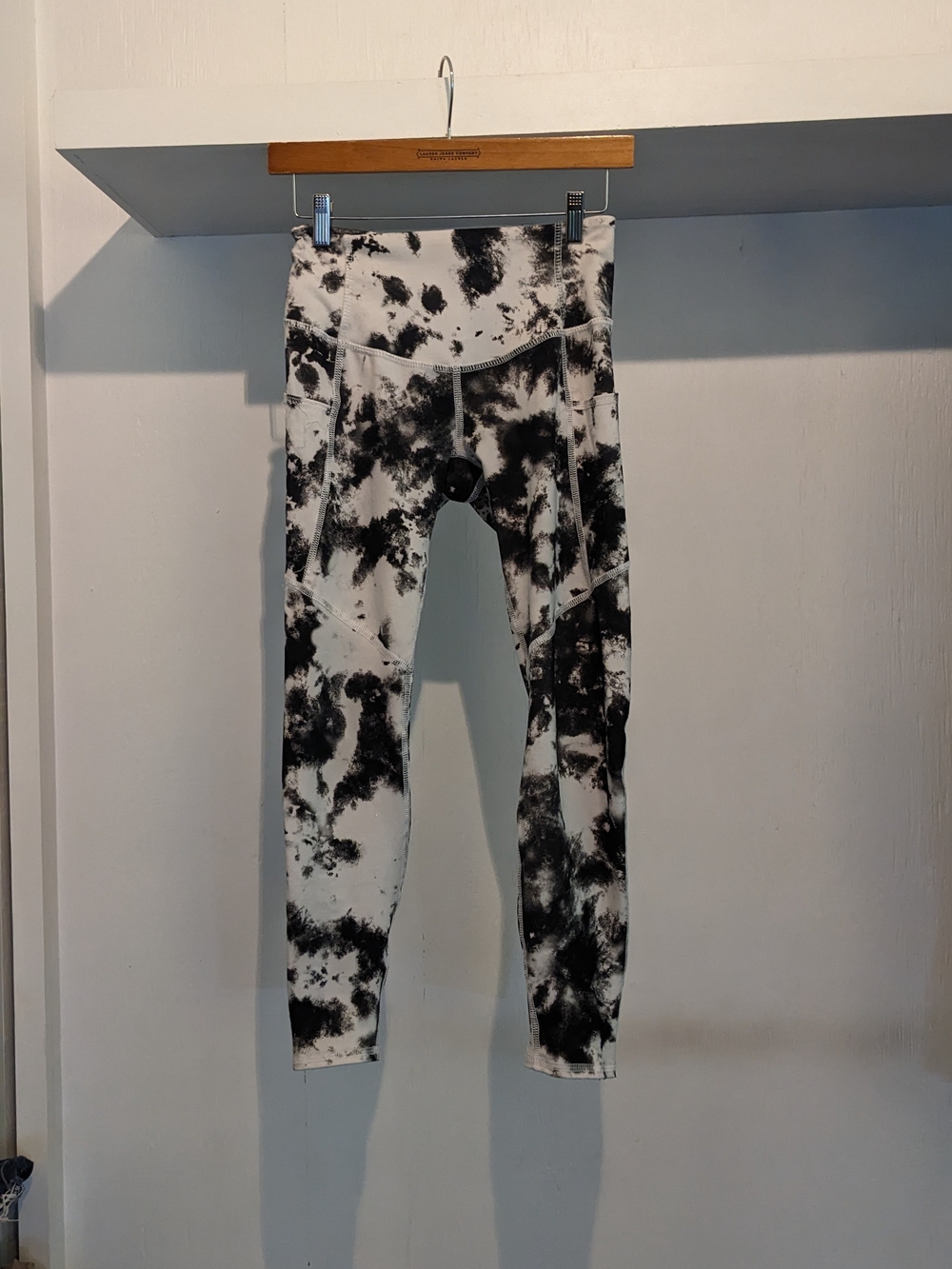 Evolution And Creation Tie-Dye Black & White Leggings